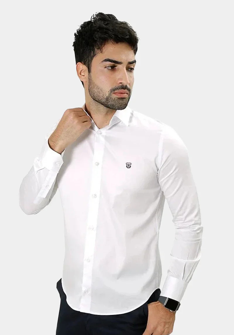 Camisa Slim Fit Básica