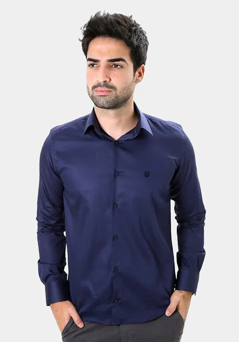 Camisa Slim Fit Básica